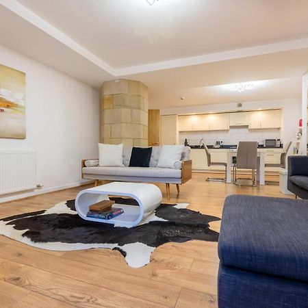 Ac19 Lower North Aisle - Luxury Self Catering 2 Bedroom Apartment フォート・オーガスタス エクステリア 写真