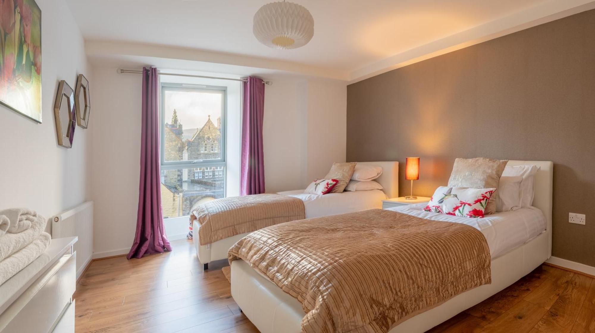 Ac19 Lower North Aisle - Luxury Self Catering 2 Bedroom Apartment フォート・オーガスタス エクステリア 写真