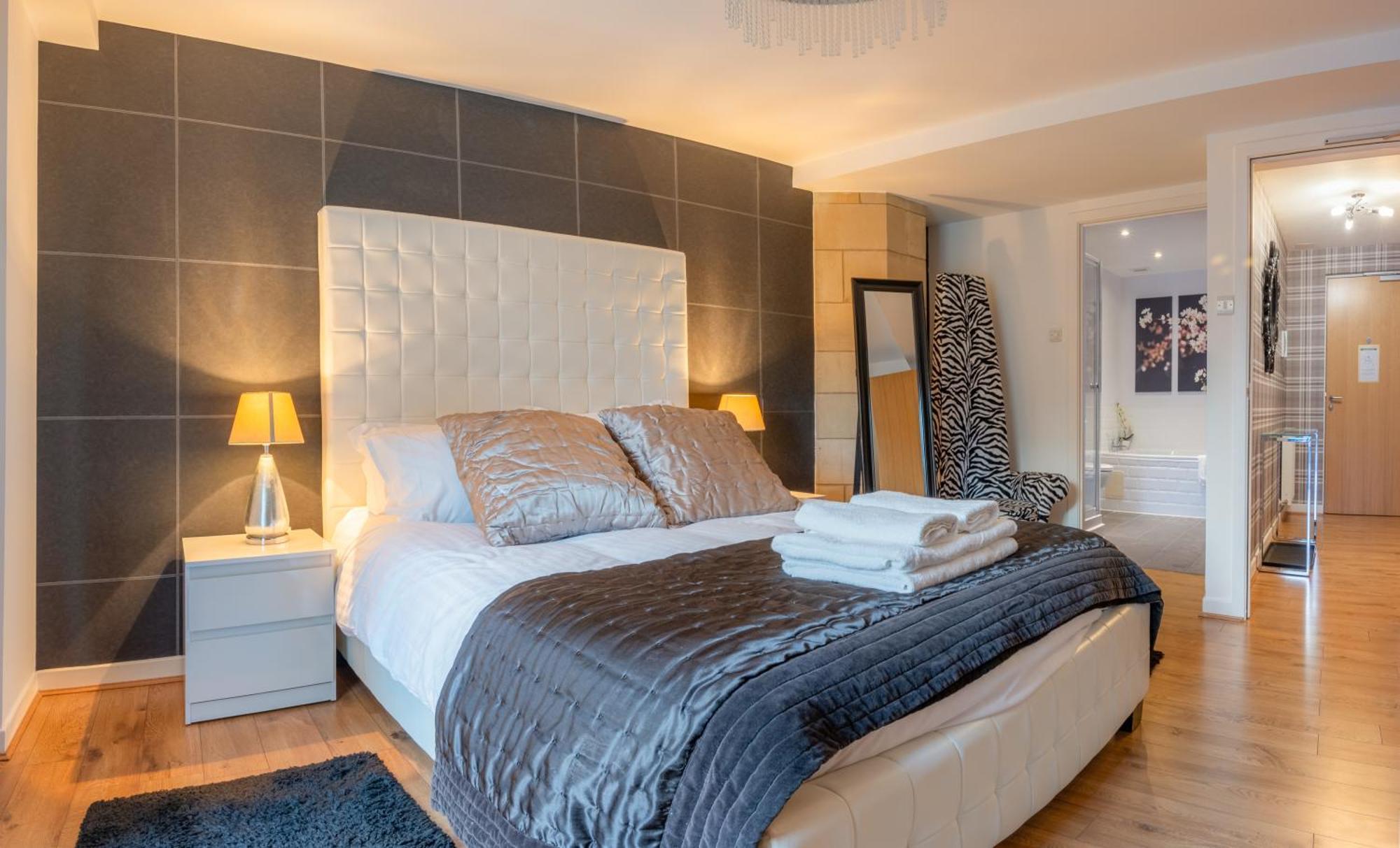 Ac19 Lower North Aisle - Luxury Self Catering 2 Bedroom Apartment フォート・オーガスタス エクステリア 写真