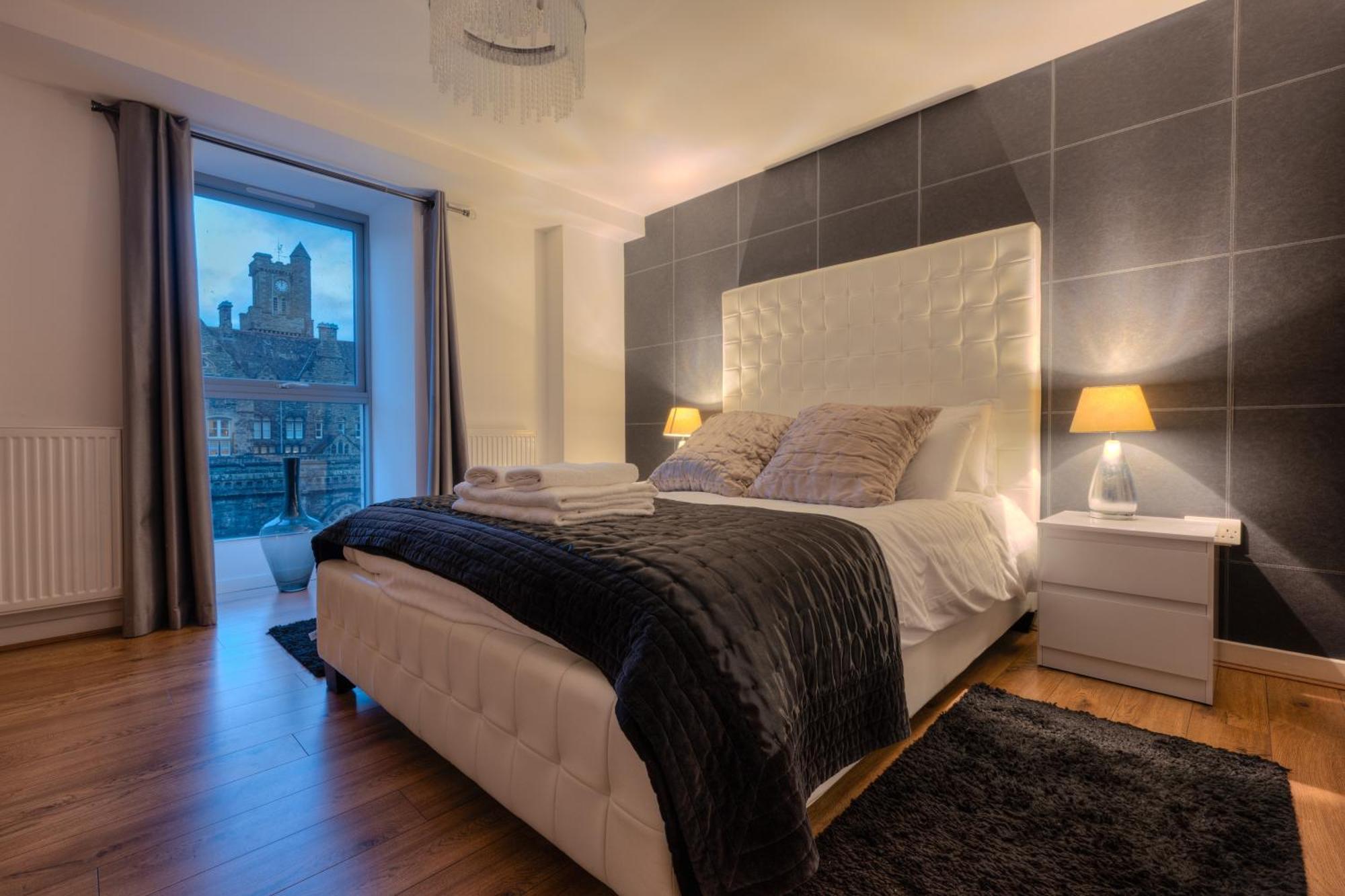 Ac19 Lower North Aisle - Luxury Self Catering 2 Bedroom Apartment フォート・オーガスタス エクステリア 写真